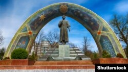 A monument to Rudaki, called the father of Persian poetry, in Rudaki Park in the Tajik capital, Dushanbe