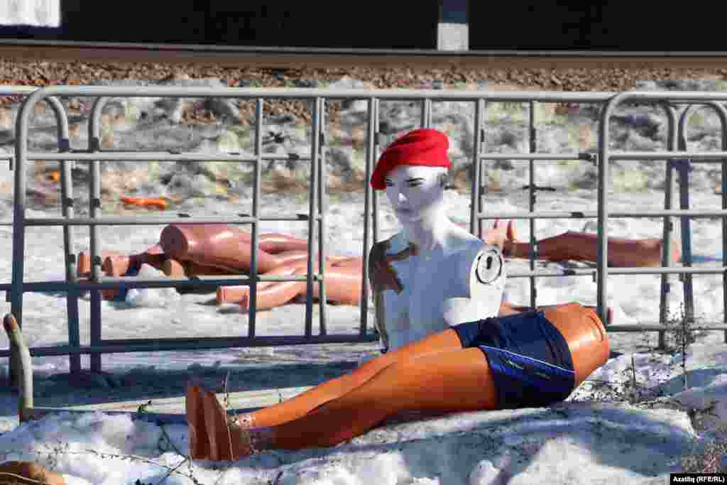 Базарда кулланылган манекеннар