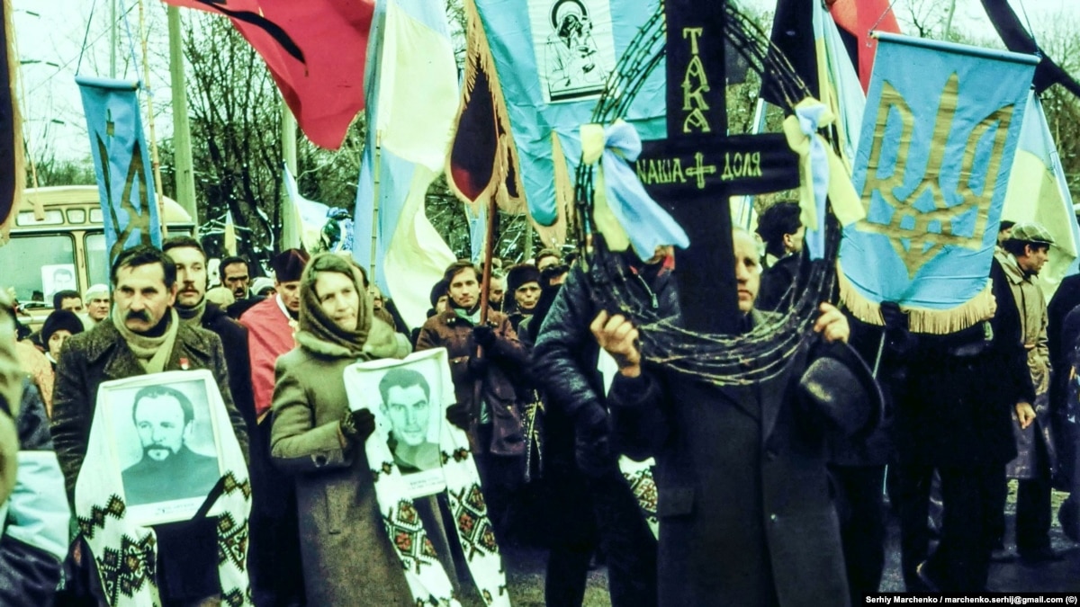 oi5.ru: Как вывозили останки Стуса, Литвина и Тихого из Гулага: рассказывает соорганизатор перезахоронения диссидентов Владимир Шовкошитный Как вывозили останки Стуса, Литвина и Тихого из Гулага: рассказывает соорганизатор перезахоронения диссидентов Владимир Шовкошитный