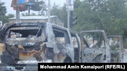 Afghanistan -- Two ISAF cars accident with a civilian car which killed and injured 6 afghan civilians in Kabul, 30 July 2010 