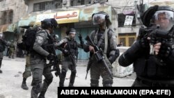 آرشیف، سربازان اسرائیلی