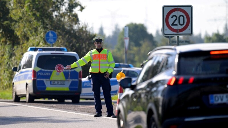 Germaniýanyň girizýän berk serhet barlaglary Polşadaky türkmen migrantlarynyň aladalaryny artdyrýar