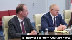 პიტერ ანდრეოლიმ შეხვედრები გამართა საქართველოში აშშ-ის ელჩის მოვალეობის შემსრულებელ ალან პარსელთან ერთად