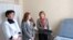 Inaugurarea cabinetului ginecologic de la Centrul de Sănătate Costești. De la stânga la dreapta: Natalia Vița, șefa centrului, Svetlana Nicolaescu, secretară de stat la Ministerul Sănătății și Karina Nersesyan, reprezentanta Fondului ONU pentru Populație (UNFPA) în R. Moldova.