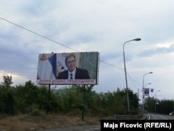 Bilbordi se nalaze na svim lokacijama na kojim će Vučić boraviti na Kosovu