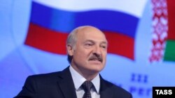Аляксандр Лукашэнка, архіўнае фота