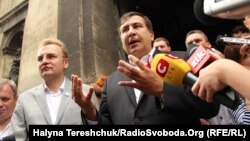 Міхеїл Саакашвілі (п), Андрій Садовий
