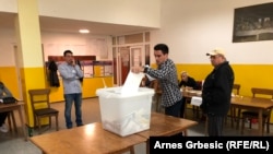 Glasanje na opštim izborima u Doboju na sjeveru BiH, 7. oktobar 2018.