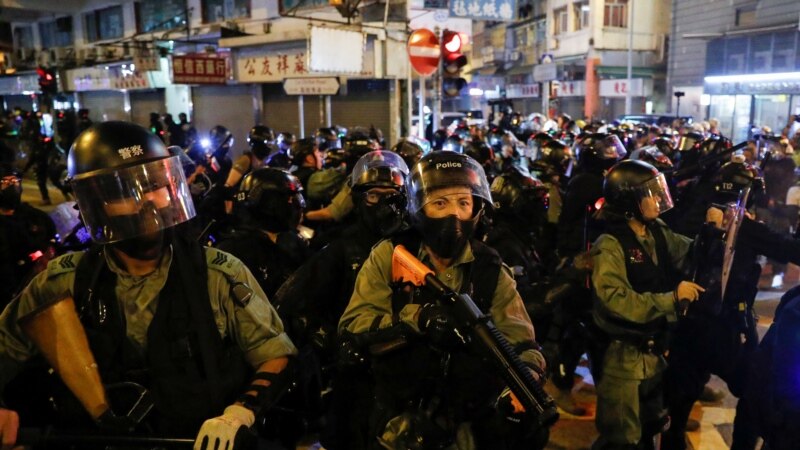 Hongkong zabranio objavljivanje podataka o policajcima