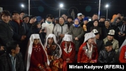 Встреча памирских кыргызов, прибывших в Нарынскую область. Октябрь 2017 года.