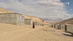 په باميان کې د کډوالو لپاره کورونه جوړ شوي 