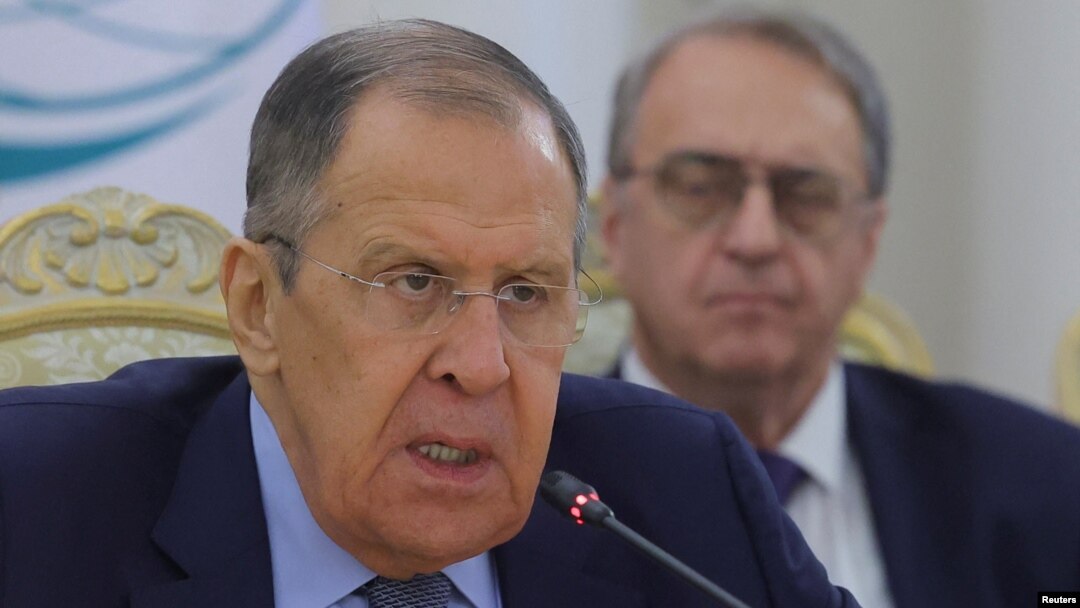 Invitarea ministrului de Externe rus la reuniunea OSCE de la Skopje a generat controverse între țările membre.