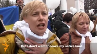 Simferopol Residents Rally For Ukrainian Unity