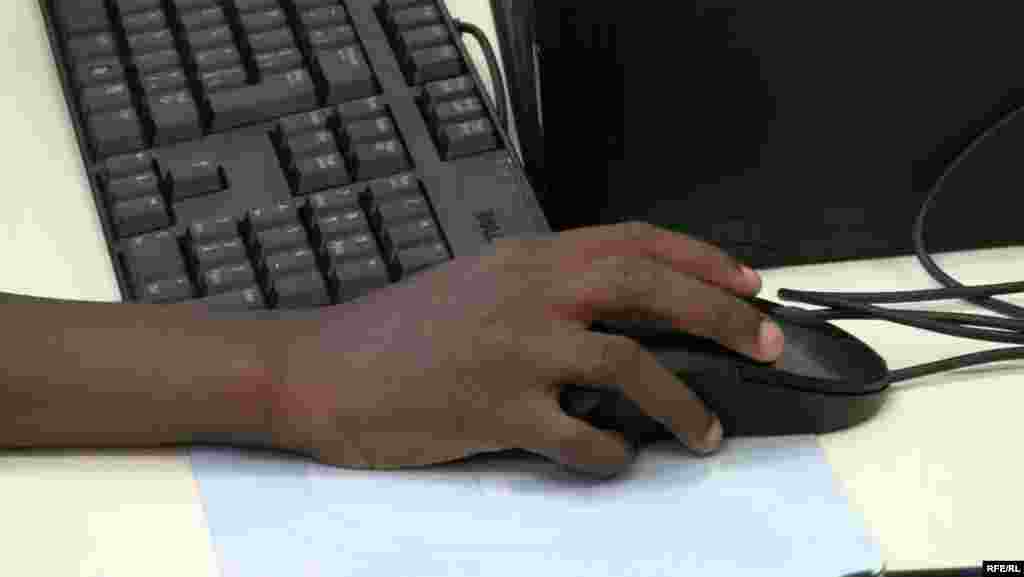 Paraisapolis Community Program #16