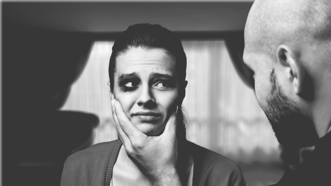 Otsimon paytida perineumni silash