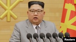 Кім Чэн Ын, архіўнае фота