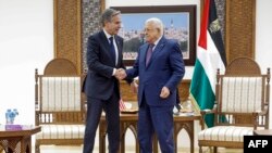 Secretarul de stat american, Antony Blinken, s-a întâlnit cu președintele Autorității Palestiniene, Mahmoud Abbas.