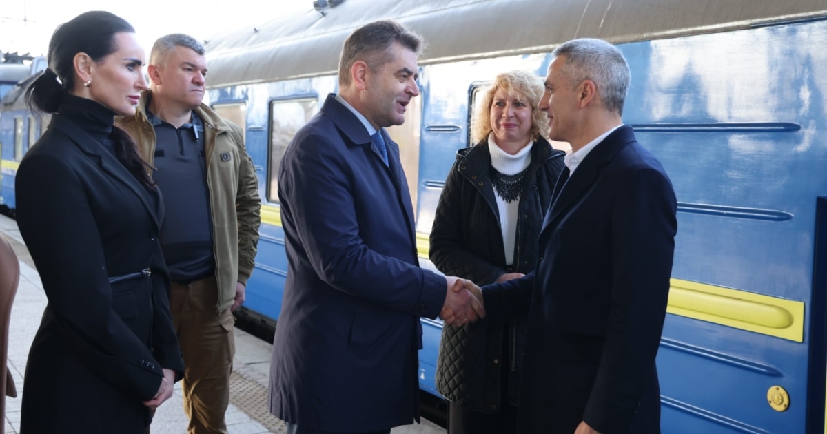 Болгарська делегація на чолі з прем’єром прибула до Києва