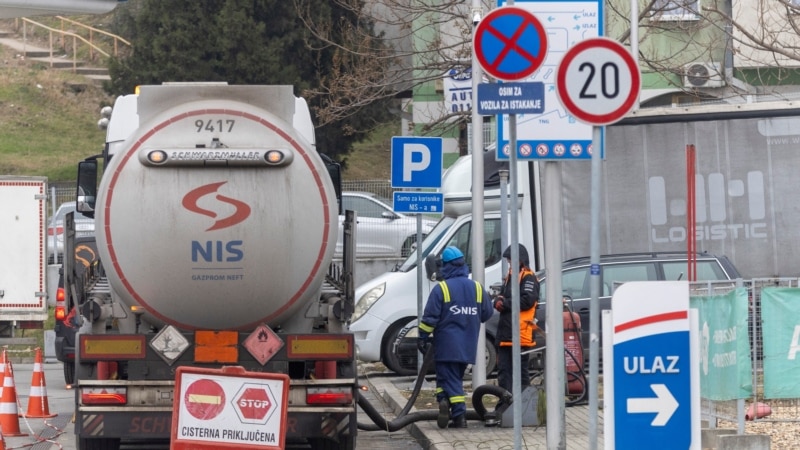 Vuçiq konfirmon bisedimet për t’ia shitur NIS-in një kompanie hungareze