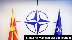 Знамињата на Северна Македонија и НАТО во седиштето на НАТО
