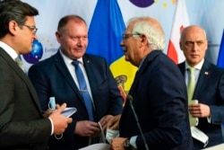 Șeful diplomației europene Josep Borrell, împreună cu ministrul de externe ucrainean Dmitri Kuleba, ministrul de externe al R. Moldova, Aureliu Ciocoi, și ministrul de externe georgian Davit Zalkaliani, Bruxelles, 24 iunie 2021.