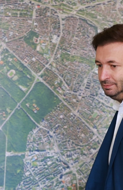 Служители на Комисията за противодействие на корупцията КПК са влезли