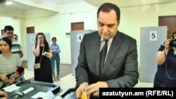 Ара Зограбян участвует в выборах председателя Палаты адвокатов Армении, Ереван, 9 сентября 2017 г․ 