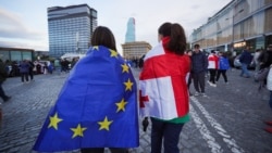 The EU has called on Georgia to investigate electoral irregularities in its parliamentary elections.