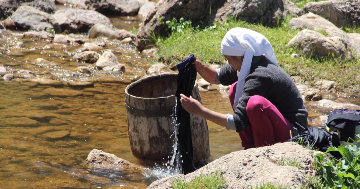 Дүңгіршектерде секс