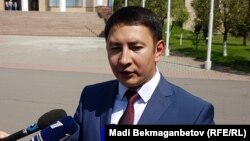 Әнуар Жайнақов, Сыртқы істер министрлігінің ресми өкілі. Астана, 25 шілде 2017 жыл.