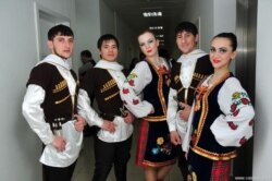 Ансамбль, в котором танцевал Халимов в Казахстане