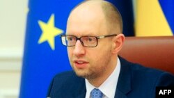 Ukraynanın Baş naziri Arseniy Yatsenyuk