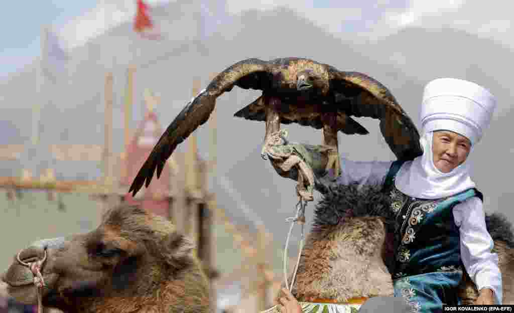 A contestant in competition at the World Nomad Games in Kyrgyzstan on September 6. (epa-EFE/Igor Kovalenko)