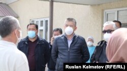 Жалал-Абаддагы бейтаптарды ооруканадан чыгаруу учуру. 30-март, 2020-жыл.