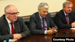 Jean Asselborn, Luxembourg, Didier Reynders, Belgia, Frans Timmermans, Țările de Jos.