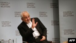 Муҳаммадҷавод Зариф, вазири умури хориҷии Эрон. Акс аз бойгонӣ.