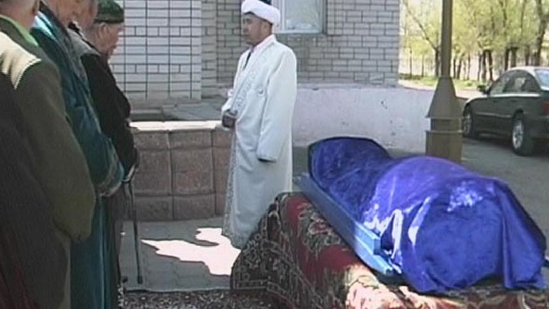 Кең жамбас және киска фотосы