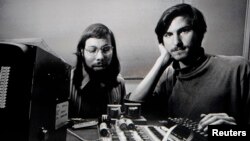 Steve Jobs və Steve Wozniak