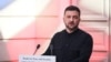 За словами Зеленського, Путін «має заплатити, по-перше, тому що він розпочав війну, а по-друге, тому що (він) намагається знайти вихід з ізоляції»