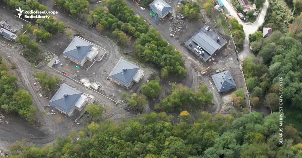 რუსეთის შავი ზღვისპირეთში ახალი მდიდრული კომპლექსი შენდება. რა შუაშია ლუკაშენკა?