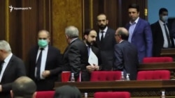 Դավաճանը, կապիտուլյանտն ու հողատուն Ռոբերտ Քոչարյանն ու Սերժ Սարգսյանն են, հայտարարում է Նիկոլ Փաշինյանը