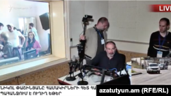 Նիկոլ Փաշինյանը Հանրային ռադիոյի ստուդիայում, 14-ը ապրիլի, 2018թ.