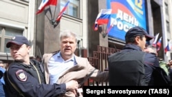 Задержание Сергея Митрохина 