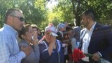<p>Ага Орусиядагы кыргыз диаспорасынын өкүлдөрү, каза болгондордун жакындарды катышууда. Анда каза болгондордун тизмеси жарыяланып, гүлчамбарлар коюлду.&nbsp;</p>
