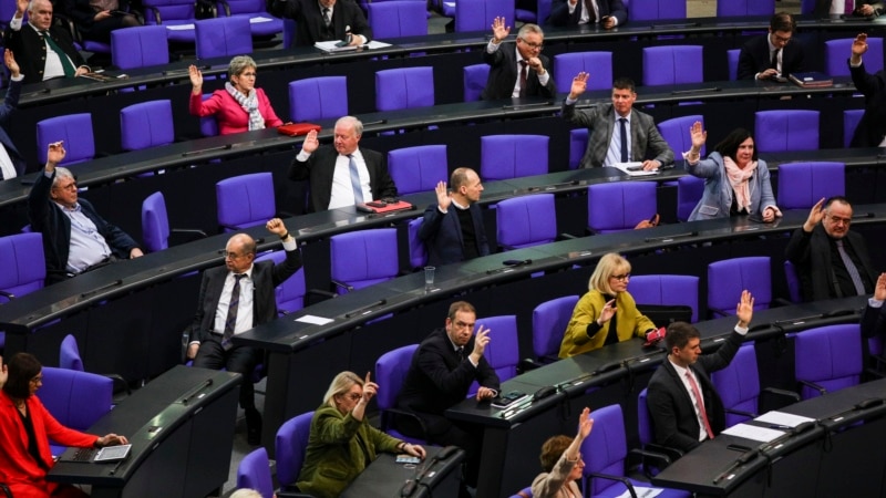 «Германия может и должна сделать больше!» - в Бундестаге созвано специальное заседание по вопросу Карабаха