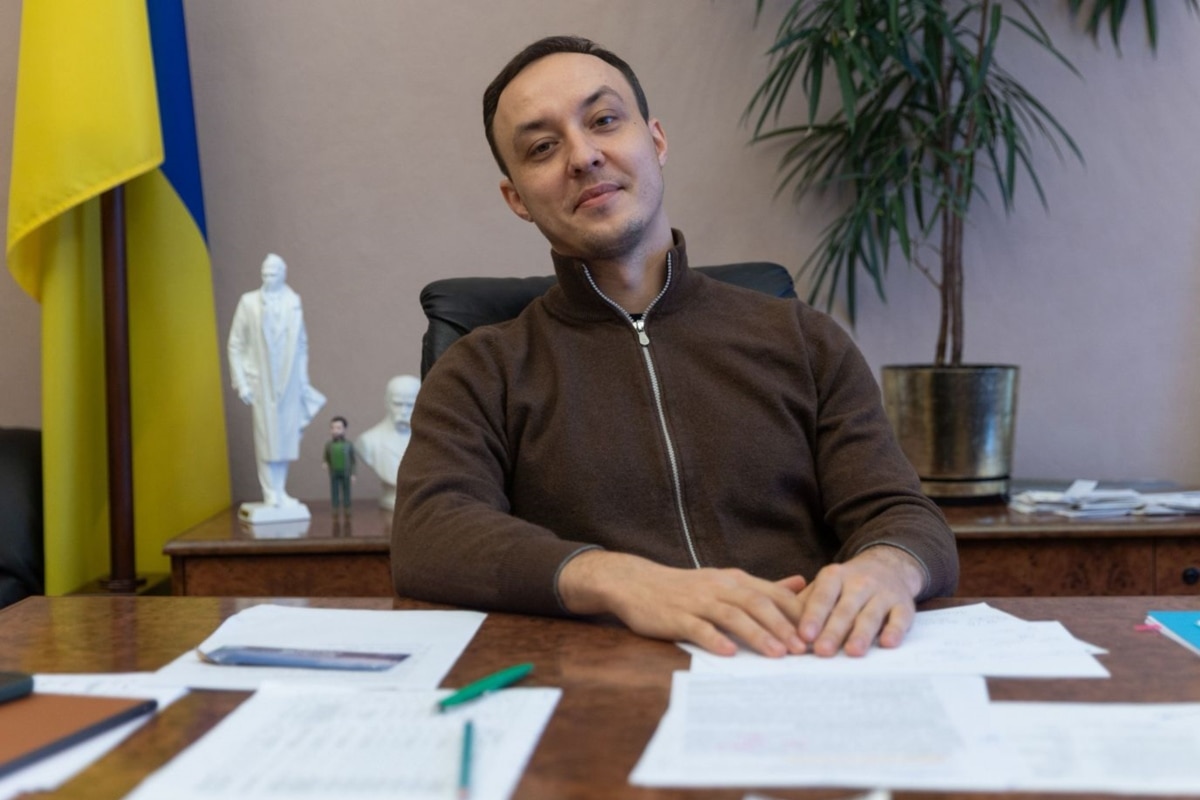 Викрадені діти, криптовалюта та виробники зброї: Власюк розповів про підготовку нових санкцій проти РФ