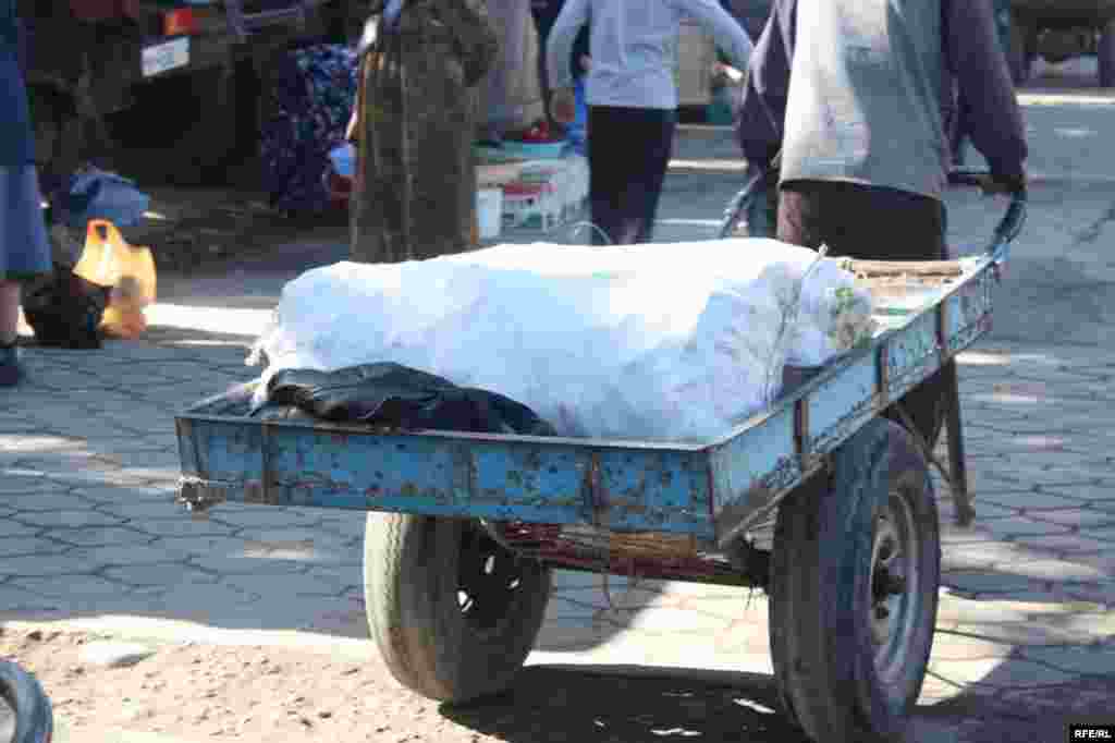 Дар орзуи арзонӣ #29