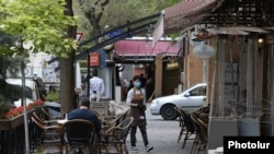 Кафе в центре Еревана, 4 мая 2020 г. 