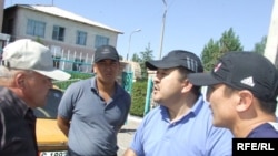 KYrgyz police disperse a peaceful gathering in Balykchy on July 23, detaining dozens of people including lawmakers Mirbek Asanakunov and Kubanychbek Kadyrov.