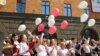 ФОТАФАКТ: Беларускі «апошні званок» у 23-й гімназіі ў Менску
